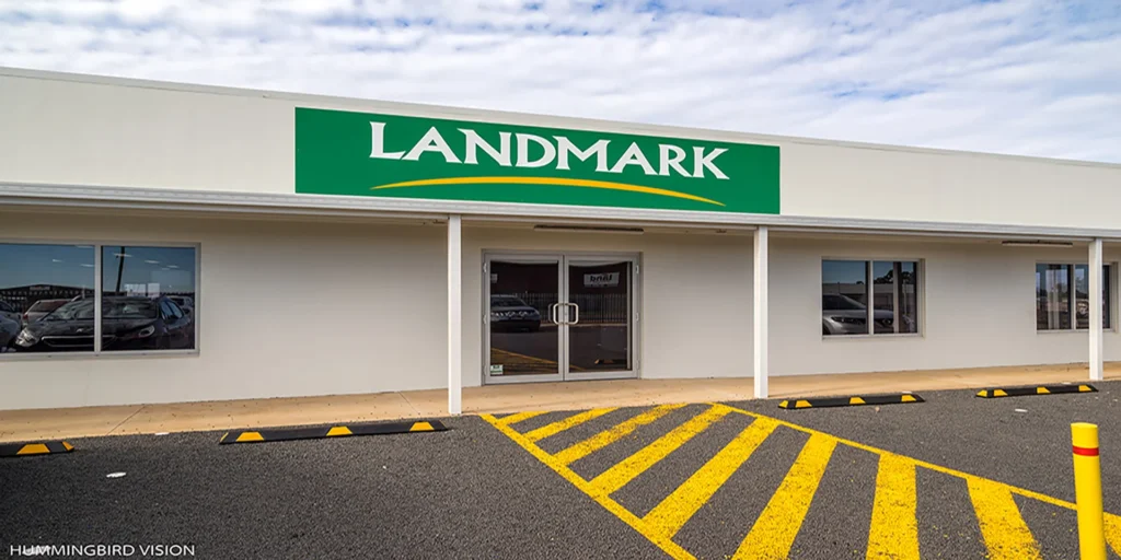 Slideshow WEBSITE 02 081 lot 21 Purvis Lane Dubbo Landmark